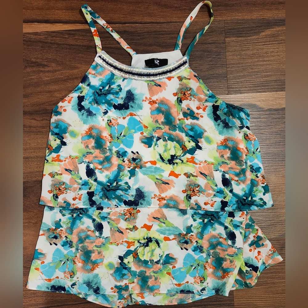 Beautiful Womens Iz Byer Sz M Floral Tiered Sleeveless Blouse, Like New
